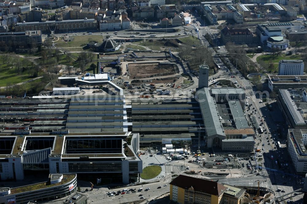 Aerial photograph Stuttgart - Construction site at the Stuttgart Central station in Baden-Wuerttemberg. The termnal station will be largely demolished during the project Stuttgart 21 and converted into an underground transit station