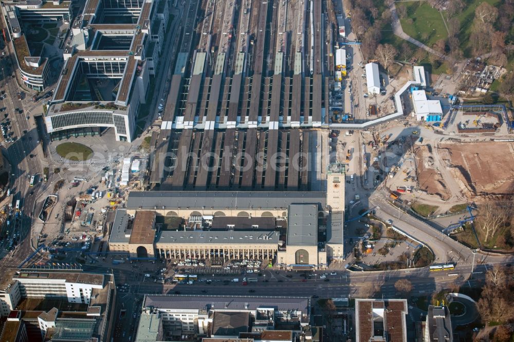 Stuttgart from the bird's eye view: Construction site at the Stuttgart Central station in Baden-Wuerttemberg. The termnal station will be largely demolished during the project Stuttgart 21 and converted into an underground transit station