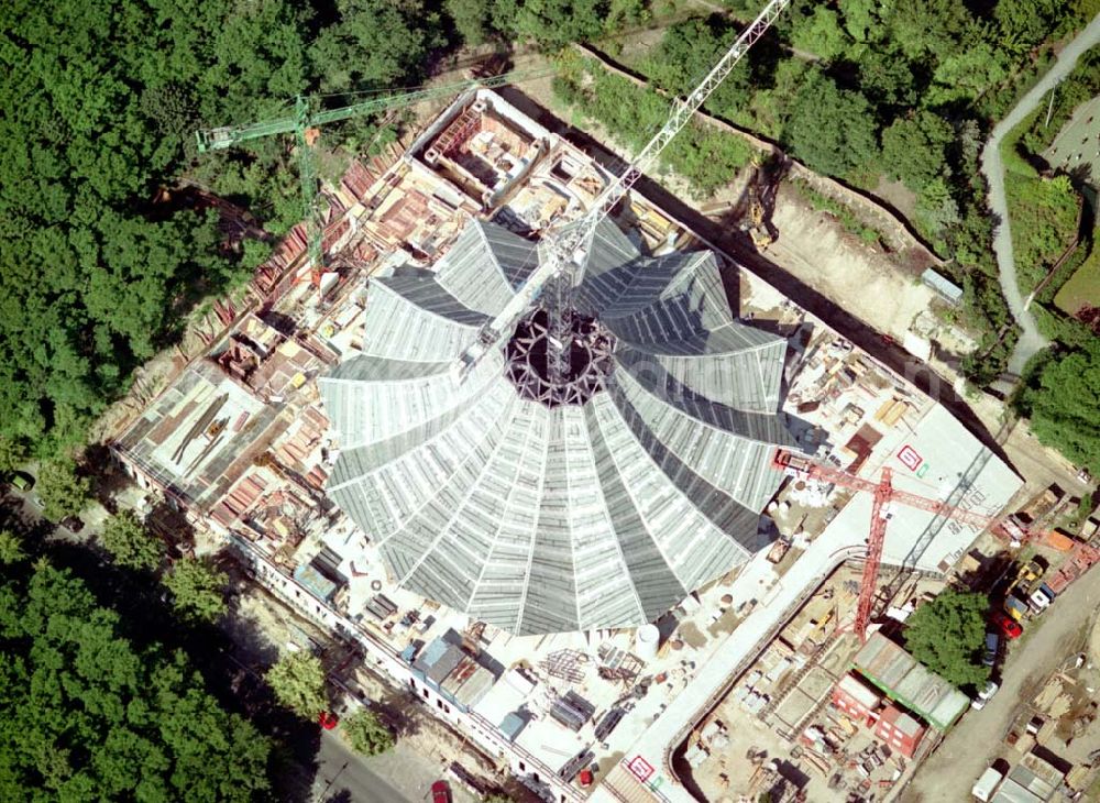 Aerial photograph Berlin - Kreuzberg - Baustelle des Tempodroms an Anhalter Bahnhof in Berlin - Kreuzberg.