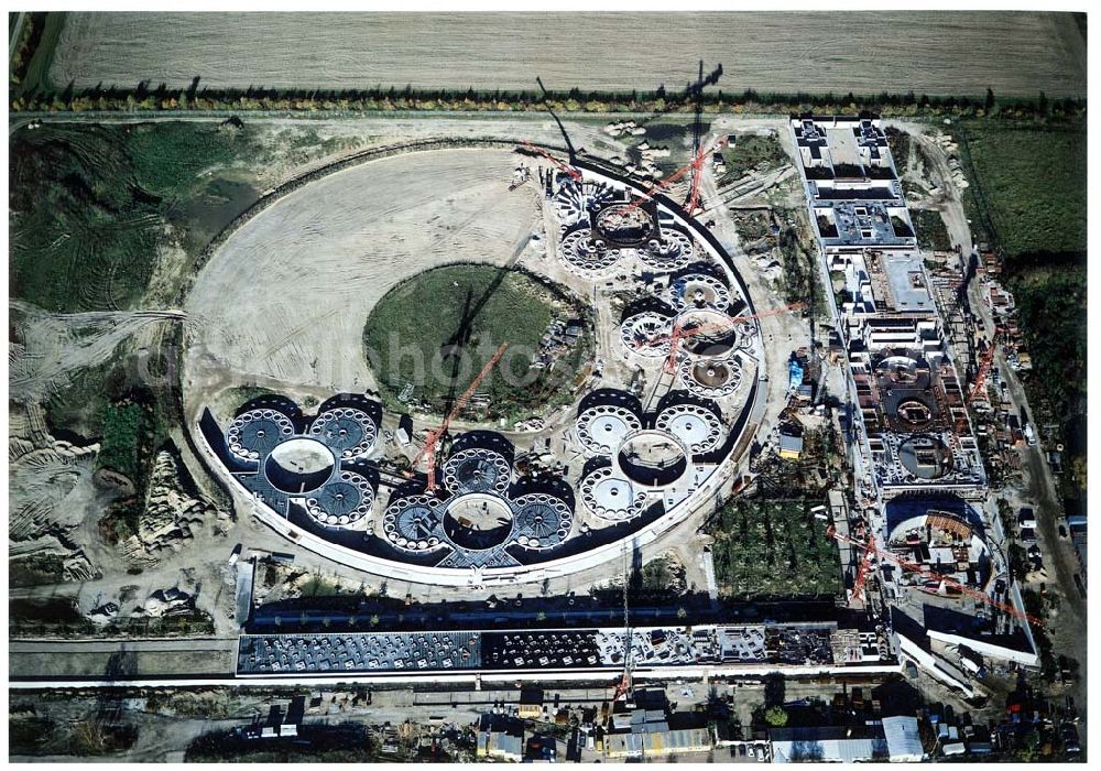 Aerial photograph Berlin - Falkenberg (Hohenschönhausen) - Baustelle des Tierheimes Falkenberg an der Dorfstraße / Ahrensfelder Chaussee in Falkenberg (Berlin - Hohenschönhausen).