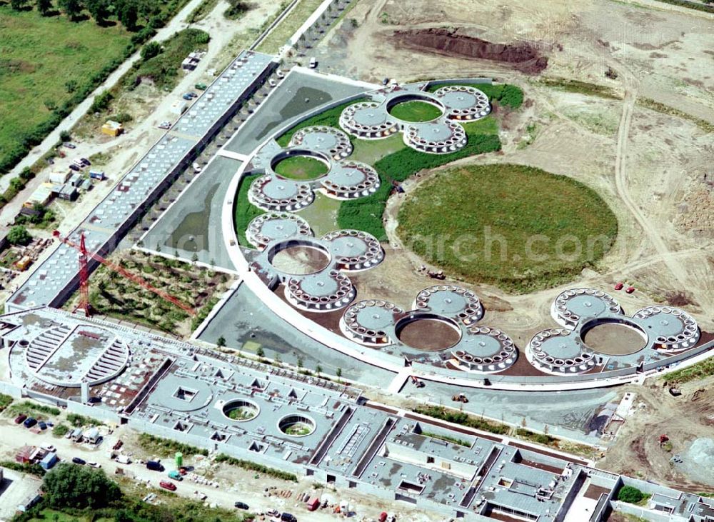 Berlin - Falkenberg from the bird's eye view: Baustelle des Tierheimes Falkenberg an der Dorfstraße / Ahrensfelder Chaussee in Falkenberg (Berlin - Hohenschönhausen).