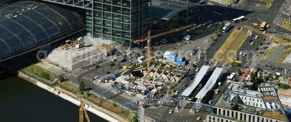 Aerial image Berlin - Construction site with tunnel guide for the route S 21 Excavation B and tunnel construction in building complex along the Invalidenstrasse in the district Moabit in Berlin, Germany