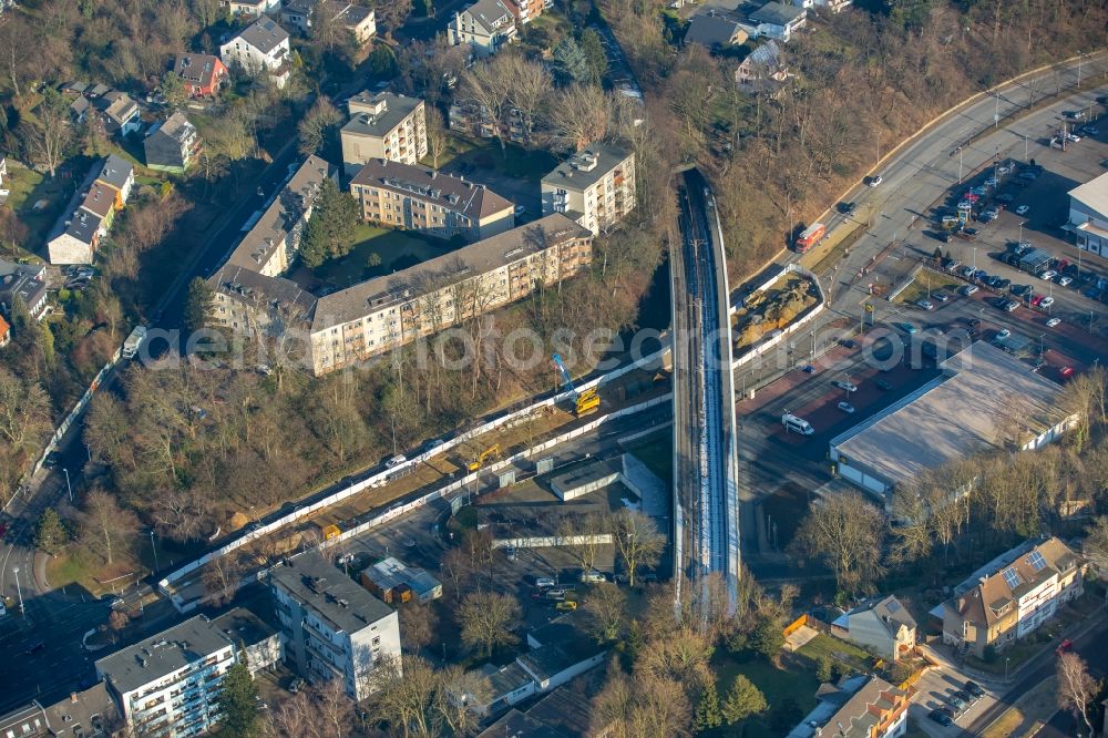 Mülheim an der Ruhr from the bird's eye view: Construction site with tunnel guide for the route Kanalbaustelle Essener Strasse between Walkmuehlenstrasse und Gracht in Muelheim on the Ruhr in the state North Rhine-Westphalia