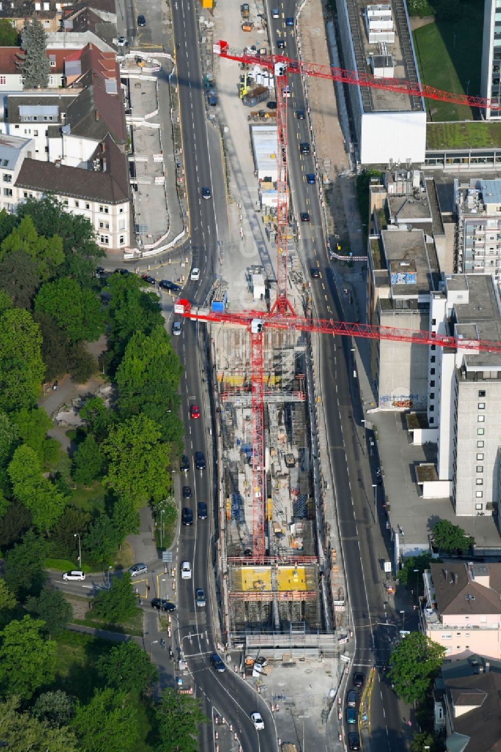 Karlsruhe from above - Construction site with tunnel guide for the route of Kriegsstrasse in the district Suedweststadt in Karlsruhe in the state Baden-Wurttemberg, Germany