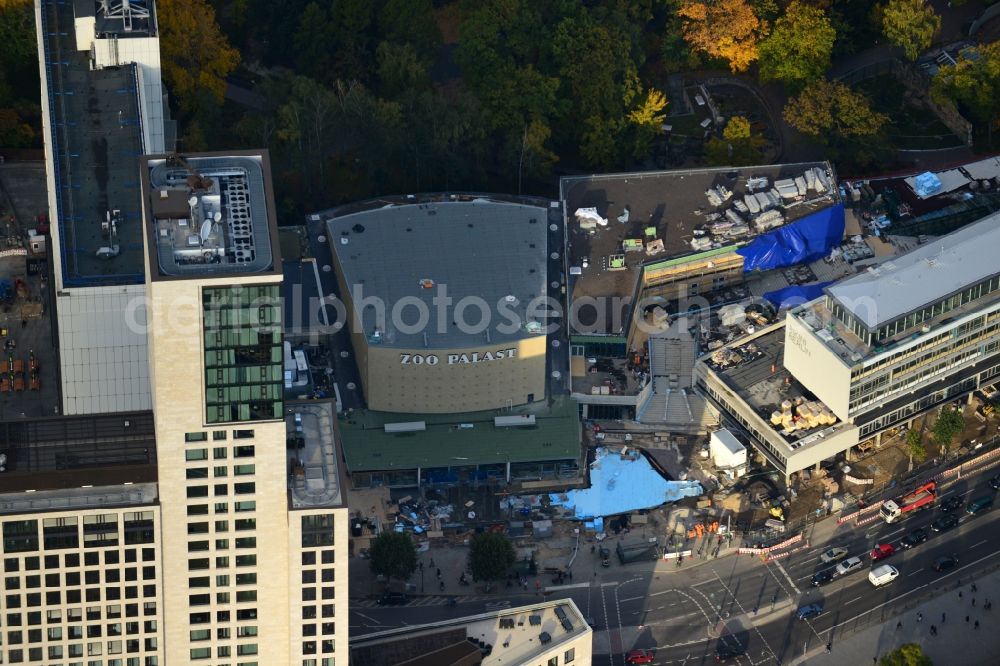 Berlin from the bird's eye view: View at the conversion and expansion construction site of the architectural ensemble Bikinihaus in the Budapester street in the district Charlottenburg in Berlin