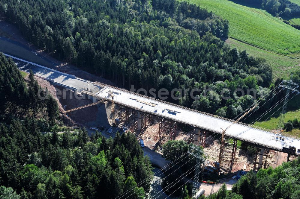 Aerial image Uslar - Baustelle der neuen Umgehungsstraße / Bundesstraße B241 mit neuen Brückenbauwerken / Talbrücke Volpriehausen nahe Uslar in Niedersachsen. Ein Projekt der EUROVIA. Construction site of the new circuitous road B241 with new bidges / viaduct Volpriehausen in the near of Uslar in Lower Saxony.