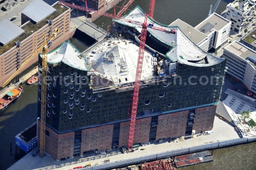 Aerial image Hamburg - View the construction site of the Elbe Philharmonic Hall Hamburg. The Elbe Philharmonic Hall Hamburg ist built on the port city of Hamburg