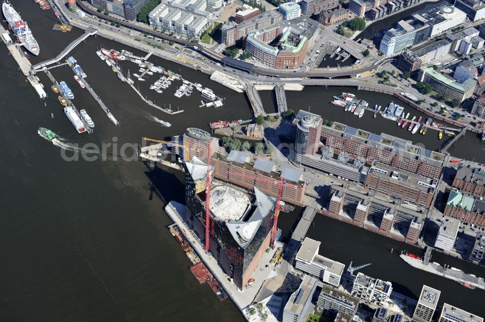 Hamburg from the bird's eye view: View the construction site of the Elbe Philharmonic Hall Hamburg. The Elbe Philharmonic Hall Hamburg ist built on the port city of Hamburg