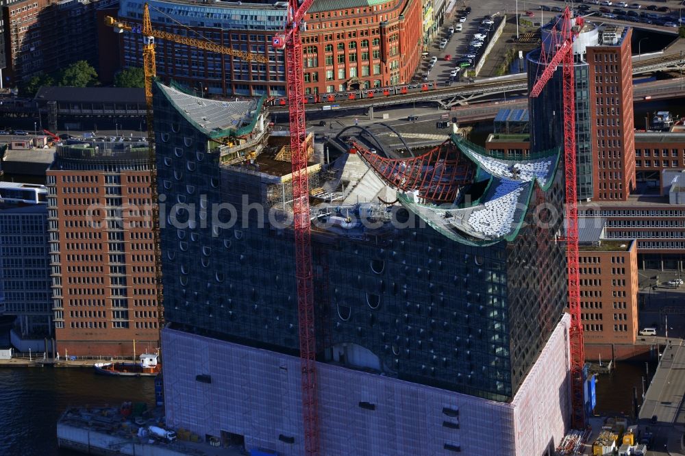 Aerial photograph Hamburg - View the construction site of the Elbe Philharmonic Hall Hamburg. The Elbe Philharmonic Hall Hamburg ist built on the port city of Hamburg