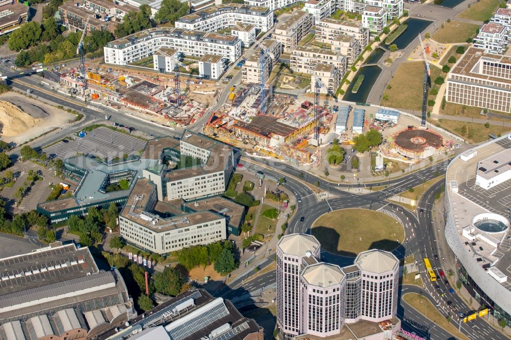 Aerial photograph Essen - Construction site for the office building of Funke Media Group on Berliner Platz in Essen in the state of North Rhine-Westphalia. Executing construction company is Hochtief Aktiengesellschaft