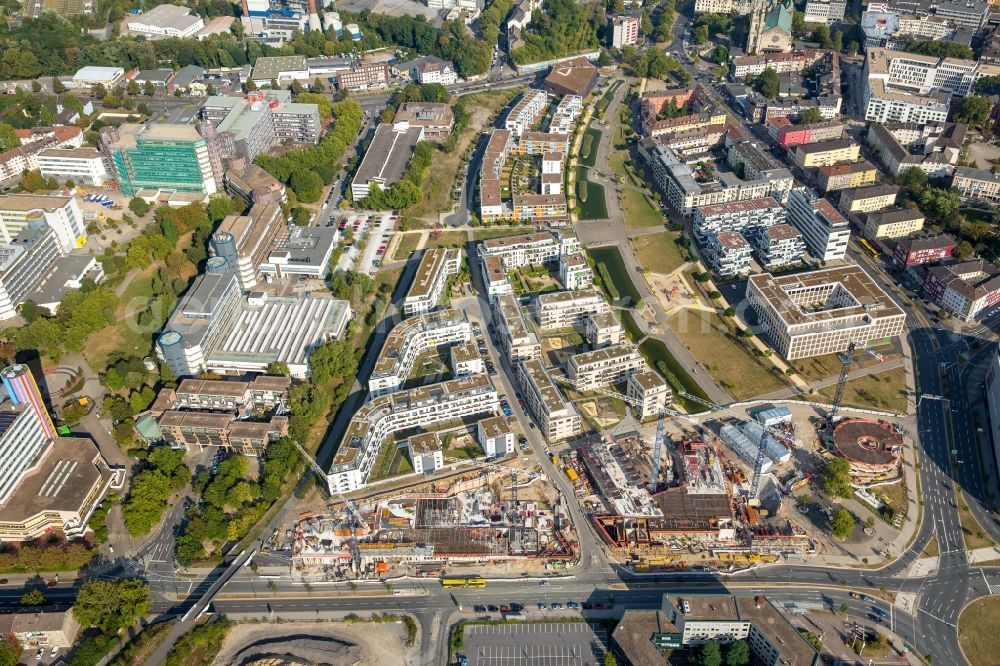 Aerial image Essen - Construction site for the office building of Funke Media Group on Berliner Platz in Essen in the state of North Rhine-Westphalia. Executing construction company is Hochtief Aktiengesellschaft