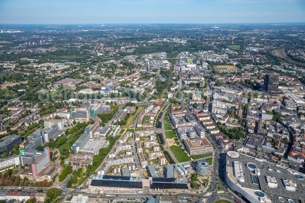 Aerial photograph Essen - Construction site for the office building of Funke Media Group on Berliner Platz in Essen in the state of North Rhine-Westphalia. Executing construction company is Hochtief Aktiengesellschaft