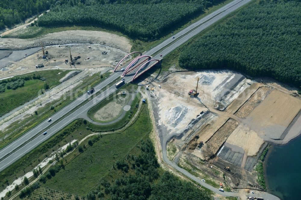 Aerial photograph Zwenkau - Construction Iste of new build connecting cannel Harthkanal between the Lake Zwenkau and Lake Cospuden with the leading highway bridge of the federal motorway A38 in Zwenkau in Saxony