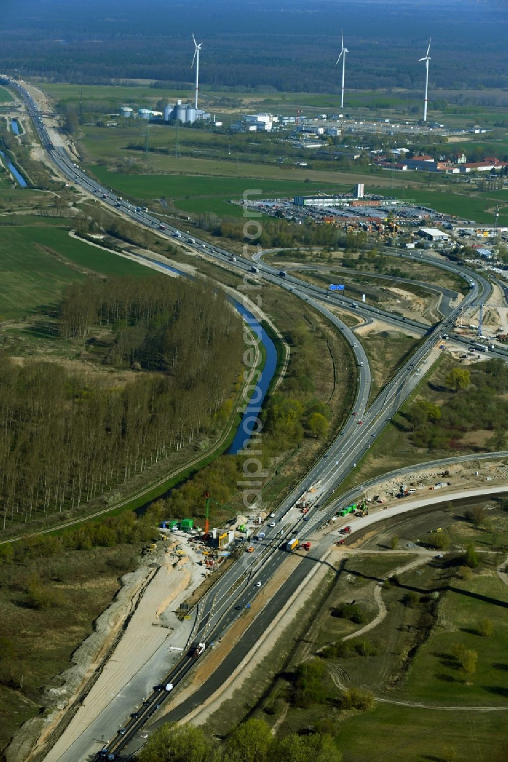 Aerial image Schönerlinde - Construction to extend the traffic flow at the intersection- motorway A 114 - A10 - Dreieck Pankow in Schoenerlinde in the state Brandenburg, Germany