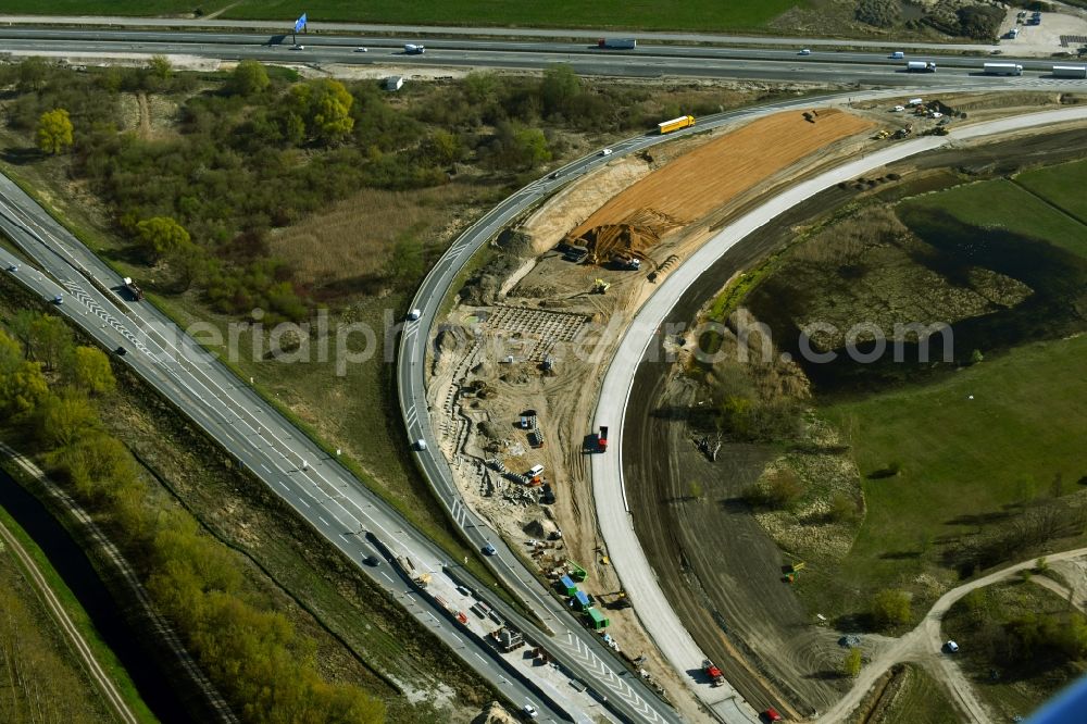 Schönerlinde from above - Construction to extend the traffic flow at the intersection- motorway A 114 - A10 - Dreieck Pankow in Schoenerlinde in the state Brandenburg, Germany