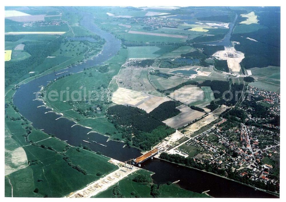 Hohenwarthe from above - Baustelle am Wasserstraßenkreuz Magdeburg bei Hohenwarthe.