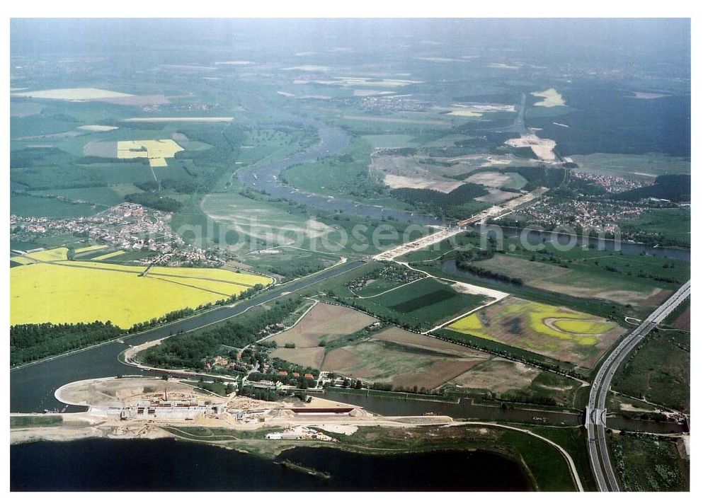 Rothensee from the bird's eye view: Baustelle am Wasserstraßenkreuz Magdeburg bei Rothensee.