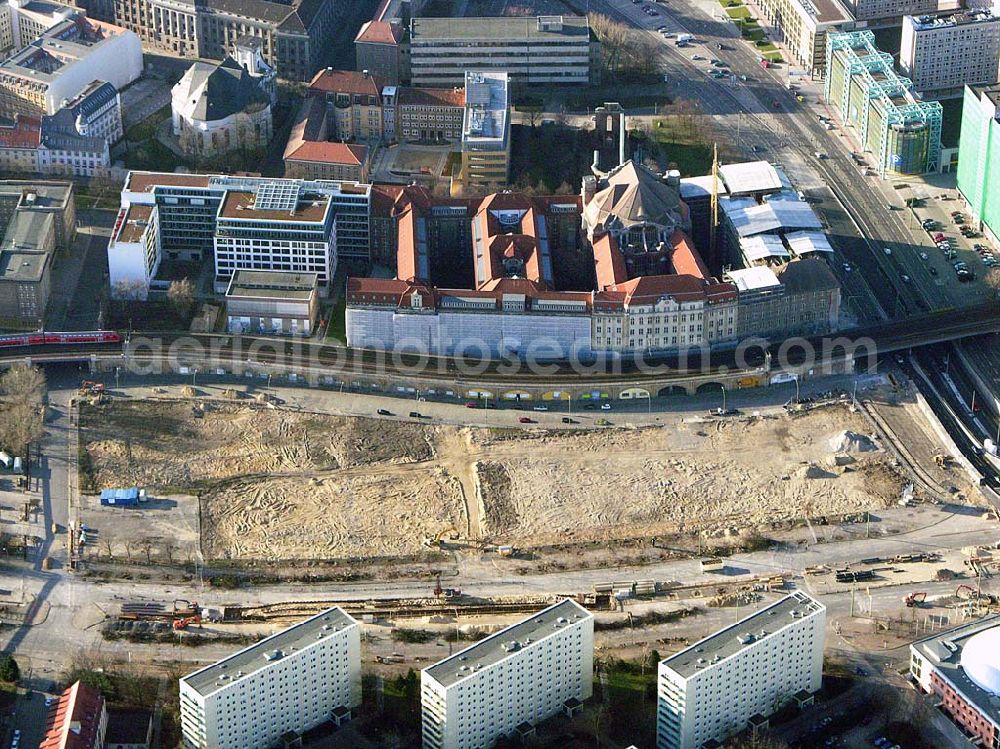 Aerial photograph Berlin - 09.01.2005 Berlin/Mitte Blick auf die Baufläche in der Dirksenstraße direkt am Alexanderplatz in Berlin-Mitte. Bau eines Büro- und Einkaufszentrums durch eine portugisische Unternehmensgruppe.