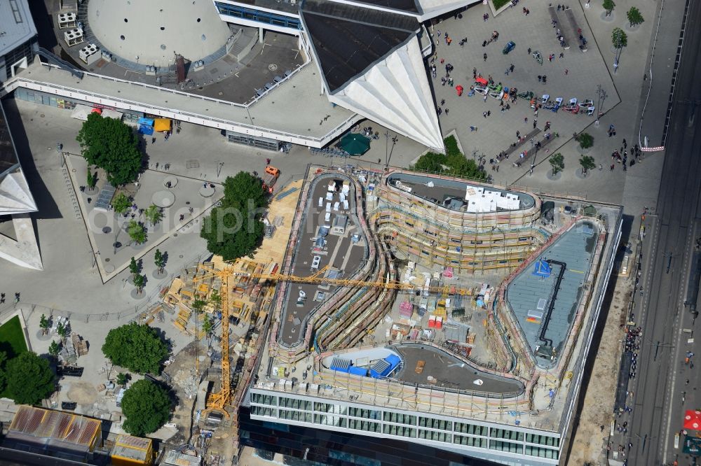 Berlin from above - Construction site residential and commercial building Alea 101 of Redevco Services Deutschland GmbH on regional train station Alexanderplatz in Berlin, Germany