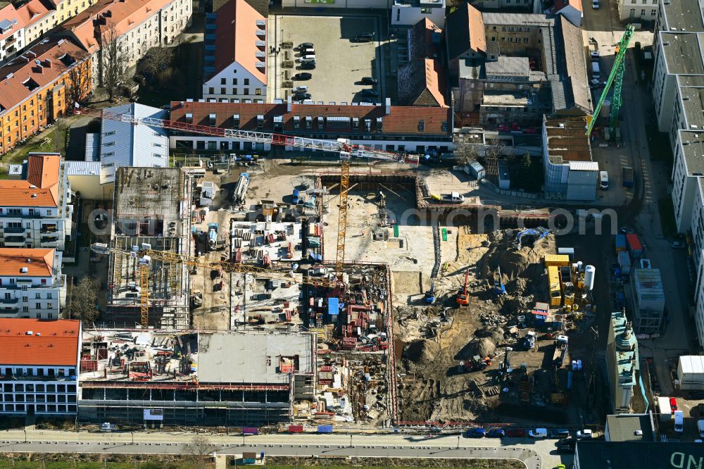 Potsdam from the bird's eye view: Construction site for the new residential and commercial building quarter along the art and creative quarter Alte Feuerwache on Spornstrasse in the district Noerdliche Innenstadt in Potsdam in the state Brandenburg, Germany