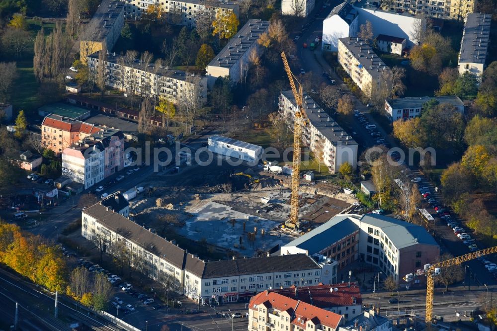 Aerial photograph Berlin - Residential construction site with multi-family housing development- on the Alte Kaulsdorfer Strasse in the district Koepenick in Berlin, Germany