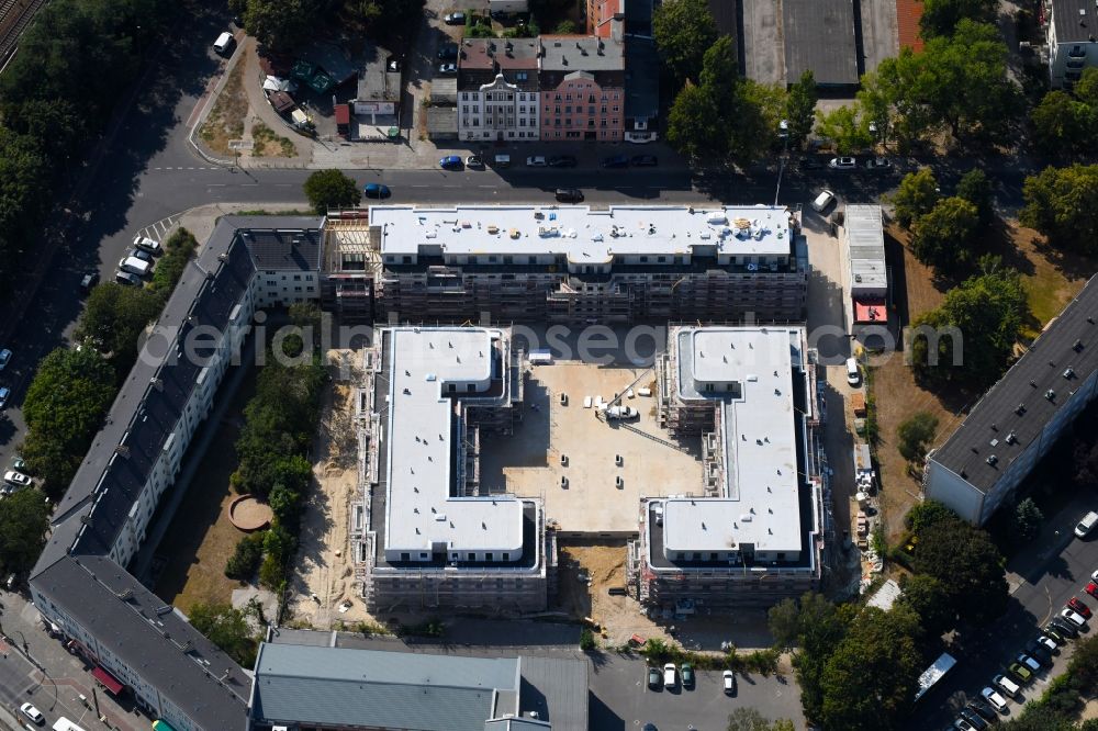 Berlin from above - Residential construction site with multi-family housing development- on the Alte Kaulsdorfer Strasse in the district Koepenick in Berlin, Germany