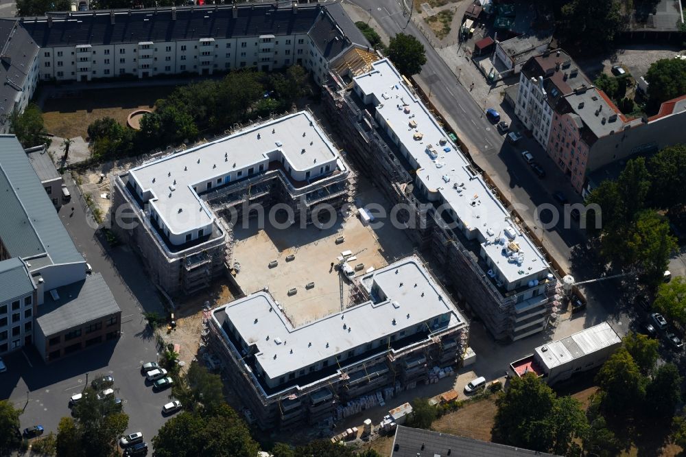 Aerial photograph Berlin - Residential construction site with multi-family housing development- on the Alte Kaulsdorfer Strasse in the district Koepenick in Berlin, Germany