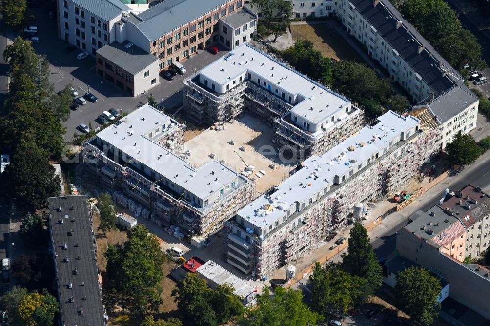 Aerial image Berlin - Residential construction site with multi-family housing development- on the Alte Kaulsdorfer Strasse in the district Koepenick in Berlin, Germany