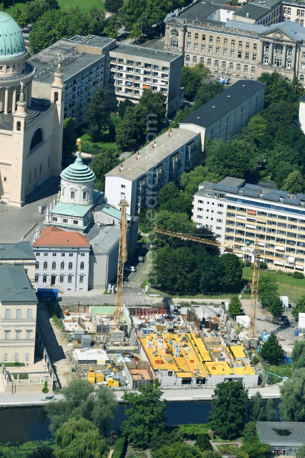 Potsdam from above - Future residential construction site with multi-family housing development- on the Am Alten Markt on river Alte Fahrt in the district Innenstadt in Potsdam in the state Brandenburg, Germany