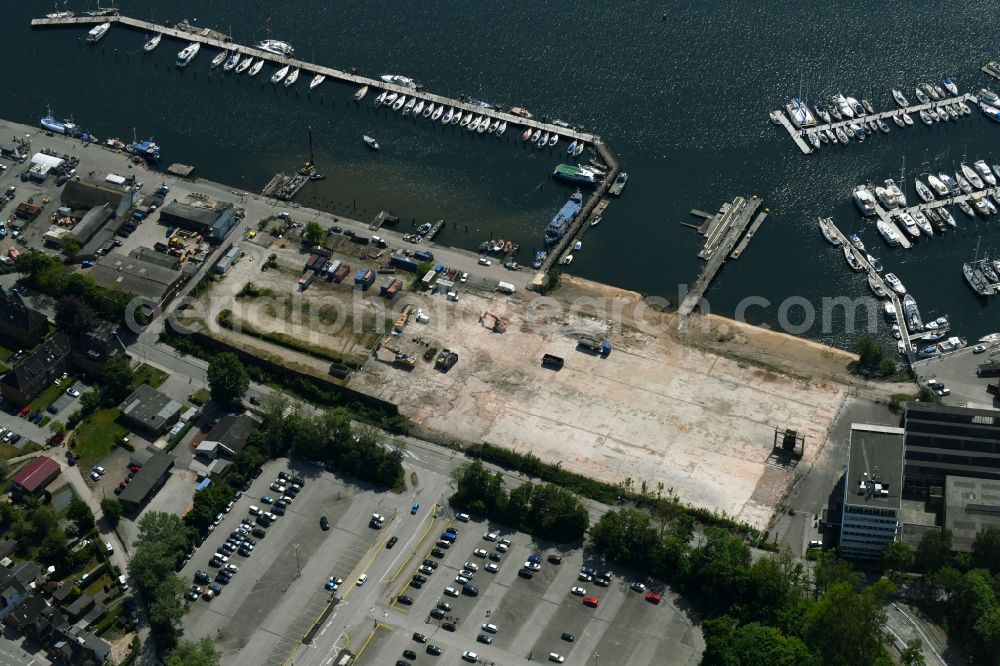 Travemünde from above - Residential construction site with multi-family housing development- on the Auf dem Baggersand in Travemuende in the state Schleswig-Holstein, Germany