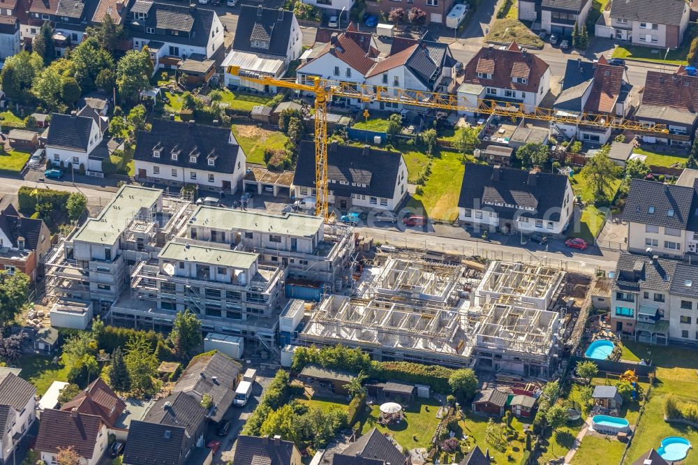Aerial photograph Arnsberg - Residential construction site with multi-family housing development- on the Barthold-Cloer-Weg in the district Neheim in Arnsberg in the state North Rhine-Westphalia, Germany