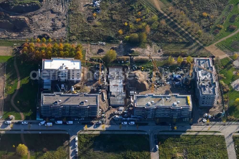 Aerial image Schönefeld - Residential construction site with multi-family housing development- on the on Bertolt-Brecht-Allee in the district Neu-Schoenefeld in Schoenefeld in the state Brandenburg, Germany