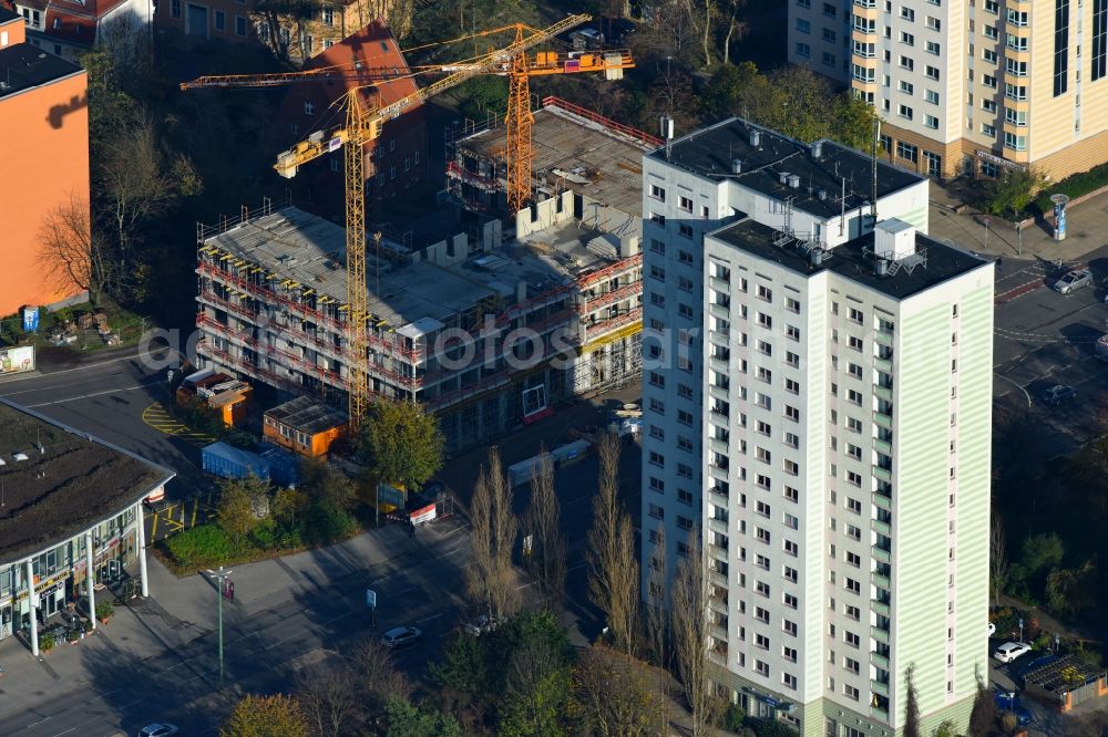 Aerial image Potsdam - Residential construction site with multi-family housing development- on the on Breiten Strasse in the district Westliche Vorstadt in Potsdam in the state Brandenburg, Germany