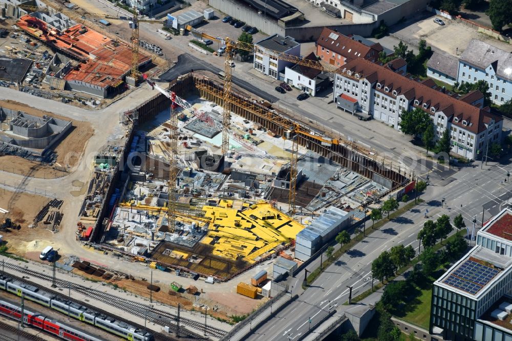 Regensburg from above - Residential construction site with multi-family housing development- on the Das DOeRNBERG on Kumpfmuehler Strasse corner Friedrich-Niedermeyer-Strasse in the district Kumpfmuehl-Ziegetsdorf-Neupruell in Regensburg in the state Bavaria, Germany