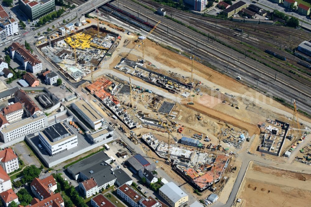 Regensburg from the bird's eye view: Residential construction site with multi-family housing development- on the Das DOeRNBERG on Kumpfmuehler Strasse corner Friedrich-Niedermeyer-Strasse in the district Kumpfmuehl-Ziegetsdorf-Neupruell in Regensburg in the state Bavaria, Germany