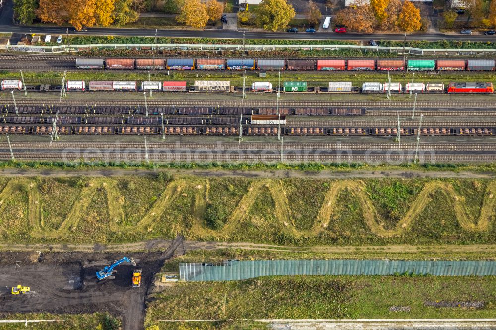 Aerial image Duisburg - Residential construction site with multi-family housing development- Duisburger Duehnen Freiheit on street Masurenallee - Am alten Gueterbahnhof in the district Wedau in Duisburg at Ruhrgebiet in the state North Rhine-Westphalia, Germany