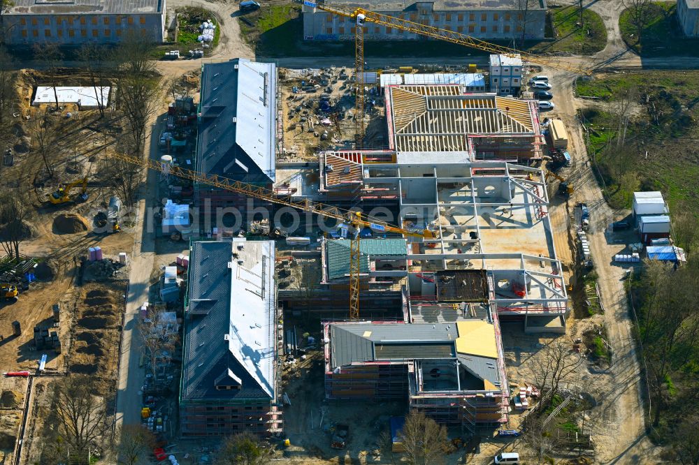 Aerial photograph Fahrland - Residential construction site with multi-family housing development- on the formerly Militaer- Kaserne in Fahrland in the state Brandenburg, Germany