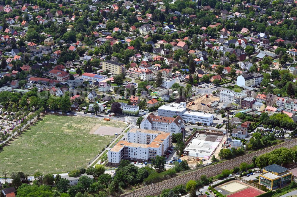 Falkensee from the bird's eye view: Residential construction site with multi-family housing development- on street Dallgower Strasse in Falkensee in the state Brandenburg, Germany