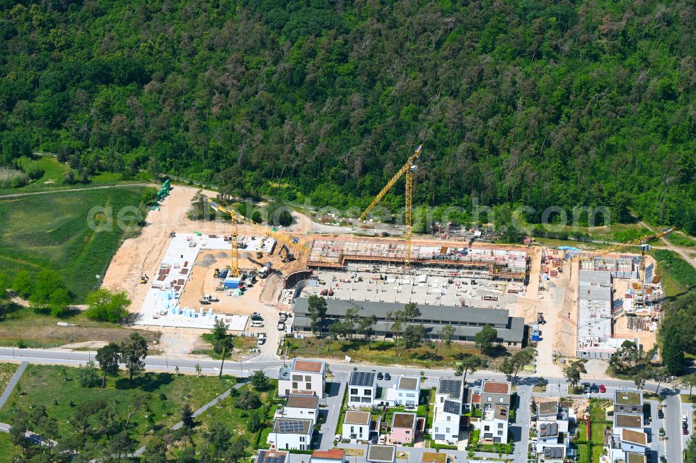 Mannheim from the bird's eye view: Residential construction site with multi-family housing development- on George-Sullivan-Ring in Mannheim in the state Baden-Wuerttemberg, Germany