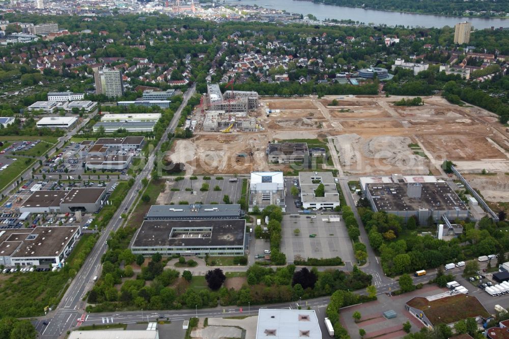 Mainz from above - Residential construction site with multi-family housing development- on the Heiligkreuz-Viertel in the district Weisenau in Mainz in the state Rhineland-Palatinate, Germany