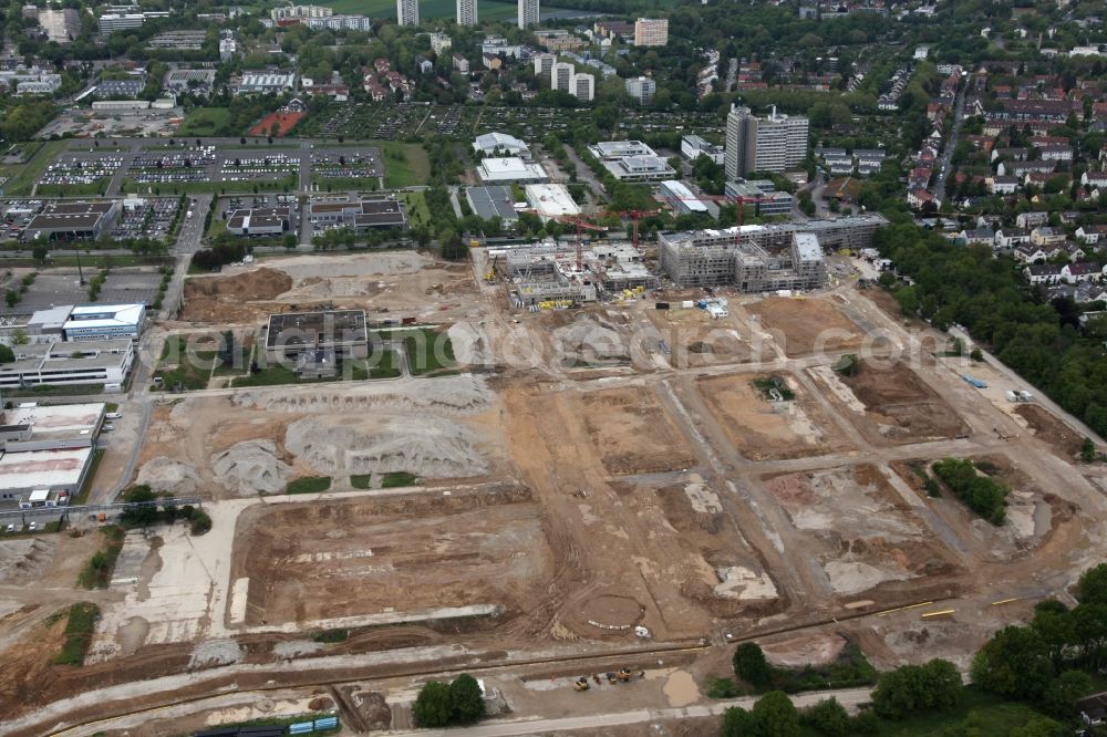 Aerial image Mainz - Residential construction site with multi-family housing development- on the Heiligkreuz-Viertel in the district Weisenau in Mainz in the state Rhineland-Palatinate, Germany