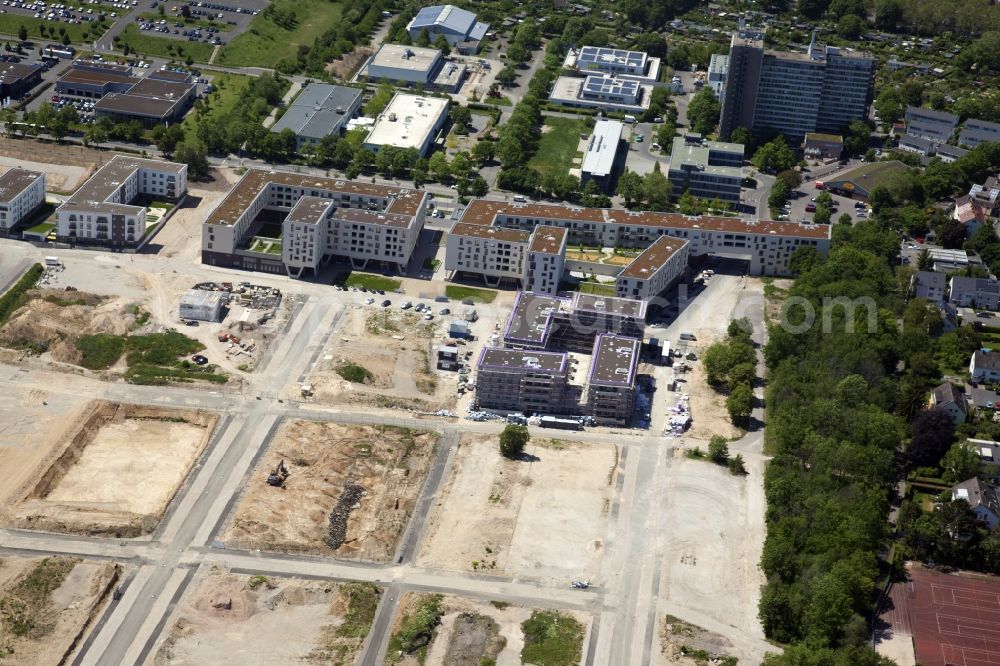 Aerial image Mainz - Residential construction site with multi-family housing development- on the Heiligkreuz-Viertel in the district Weisenau in Mainz in the state Rhineland-Palatinate, Germany