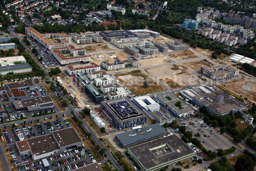 Aerial image Mainz - Residential construction site with multi-family housing development- on the Heiligkreuz-Viertel in the district Weisenau in Mainz in the state Rhineland-Palatinate, Germany