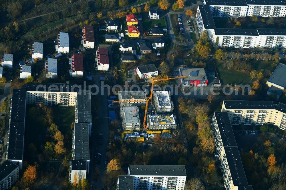 Berlin from above - Residential construction site with multi-family housing development- on Kummerower Ring in the district Kaulsdorf in Berlin, Germany