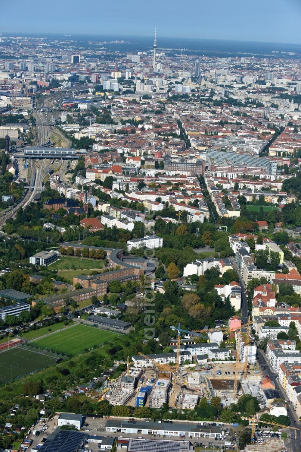 Berlin from the bird's eye view: Construction side Residential area of the multi-family house settlement Das Lichtenhain of BUWOG Group in the district Lichtenberg in Berlin, Germany