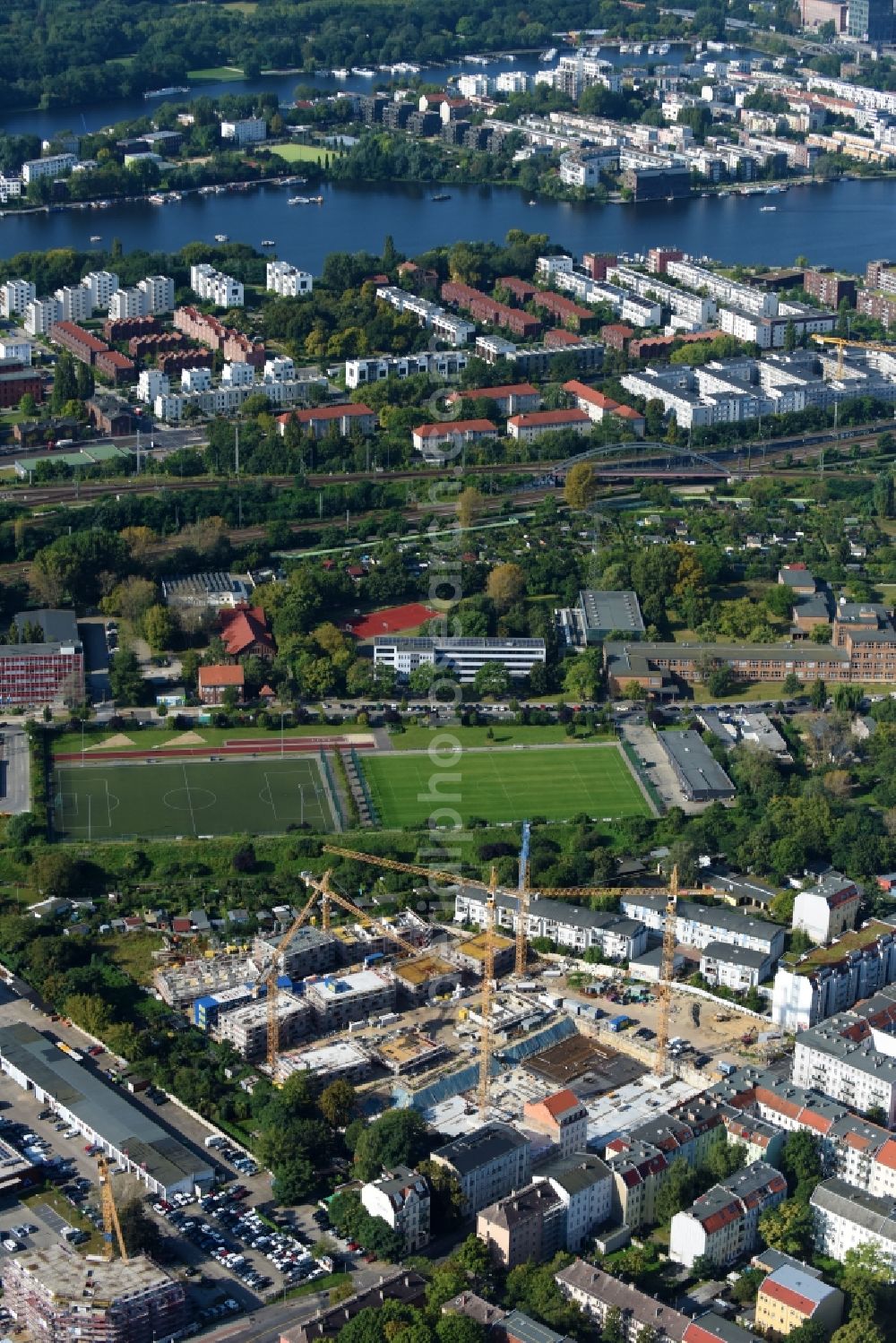 Berlin from the bird's eye view: Construction side Residential area of the multi-family house settlement Das Lichtenhain of BUWOG Group in the district Lichtenberg in Berlin, Germany