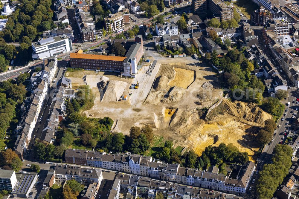 Mönchengladbach from above - Residential construction site with multi-family housing development- Maria-Hilf-Terrassen on street Sandradstrasse in the district Gladbach in Moenchengladbach in the state North Rhine-Westphalia, Germany