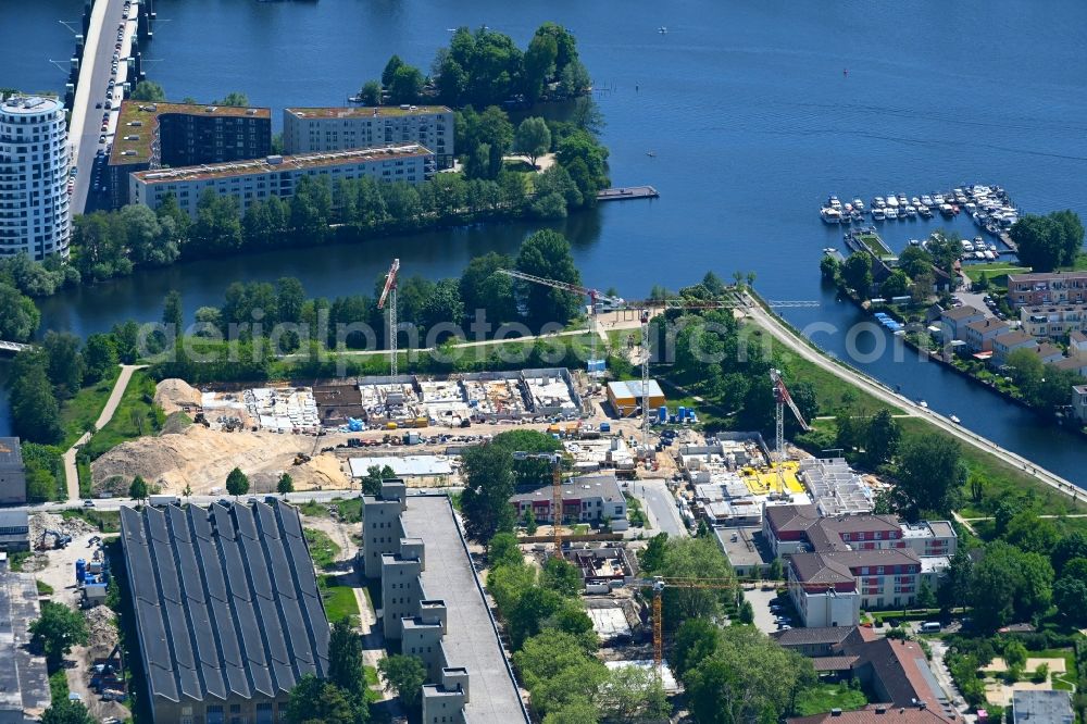 Aerial image Berlin - Residential construction site with multi-family housing development- Am Maselakepark in the district Spandau Hakenfelde in Berlin, Germany