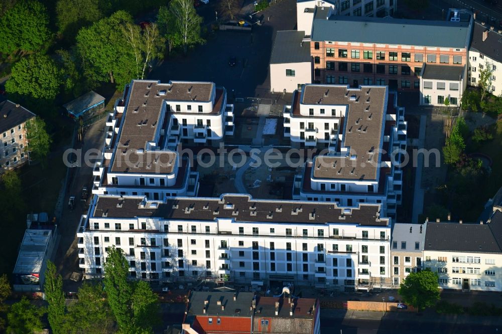 Aerial photograph Berlin - Residential construction site with multi-family housing development- on the Alte Kaulsdorfer Strasse in the district Koepenick in Berlin, Germany