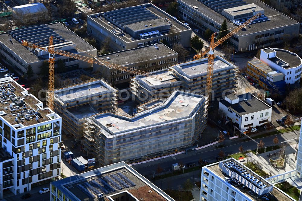 München from the bird's eye view: Residential construction site with multi-family housing development- on street Paul-Gerhardt-Allee - Franz-Langinger-Strasse - Erna-Eckstein-Strasse in the district Pasing in Munich in the state Bavaria, Germany